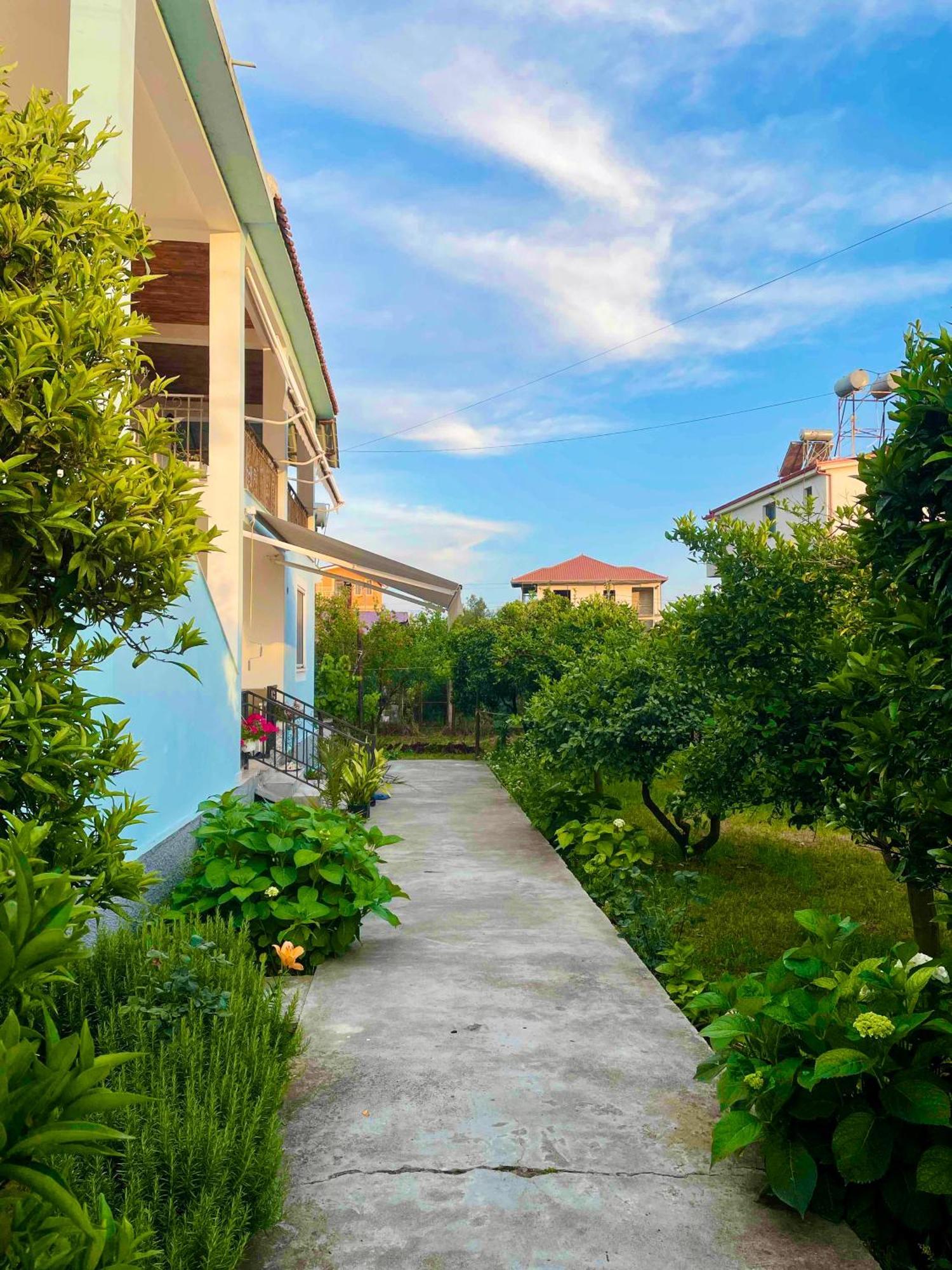 Mia Guest House - Entire Home With Balcony & Garden Divjake Exterior photo